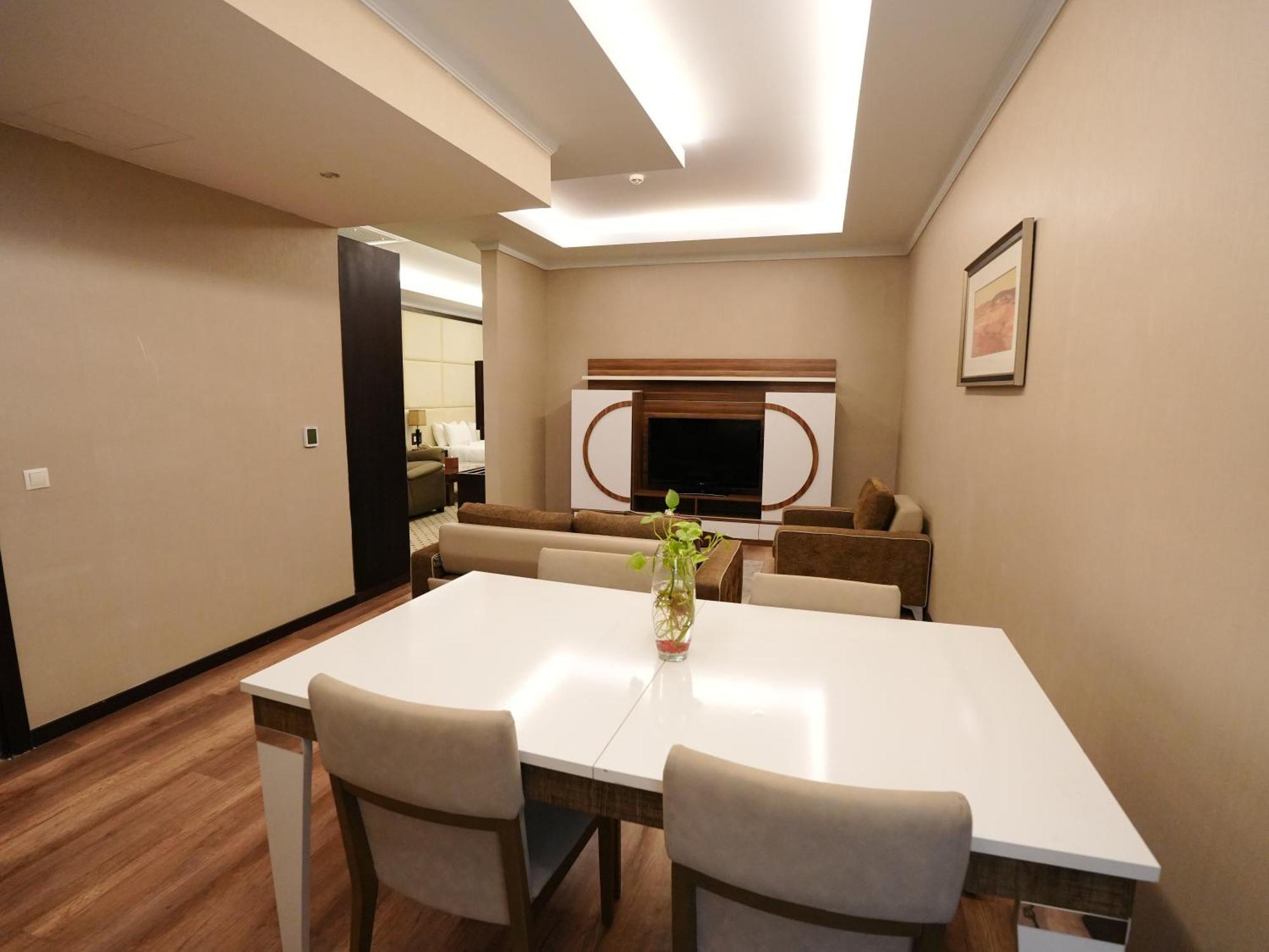 Canyon Hotel Erbil Ngoại thất bức ảnh